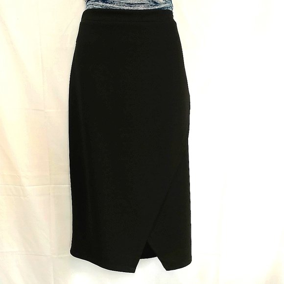 Suiteboutique Size 18 Black Pencil Midi Skirt NWT - Picture 2 of 12